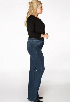 Flared jeans