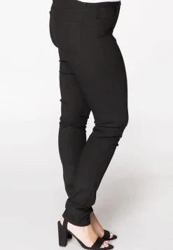 Jeans destroyed